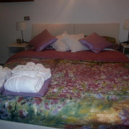 B&B Ametista Trieste Bagian luar foto